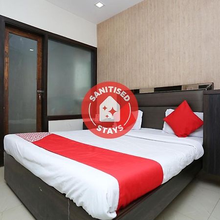 Oyo 6325 Hotel Kiran Rāipur Eksteriør billede