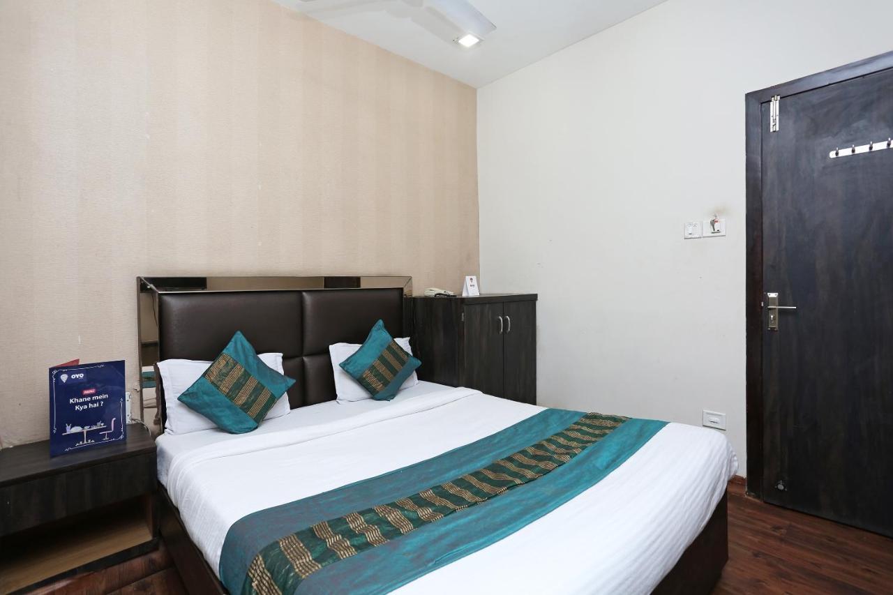 Oyo 6325 Hotel Kiran Rāipur Eksteriør billede