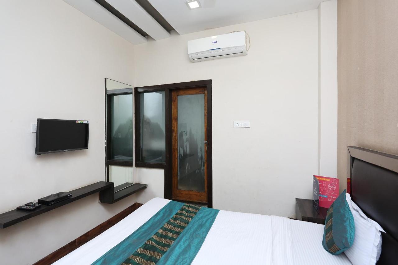 Oyo 6325 Hotel Kiran Rāipur Eksteriør billede